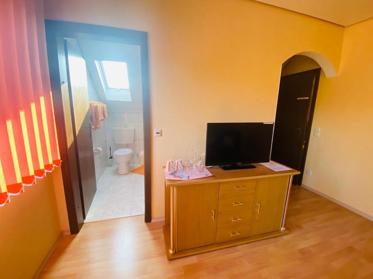 Pension Schmitt Waldfenster Екстериор снимка